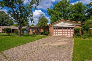 212 Calva Rd, Sherwood, AR 72120