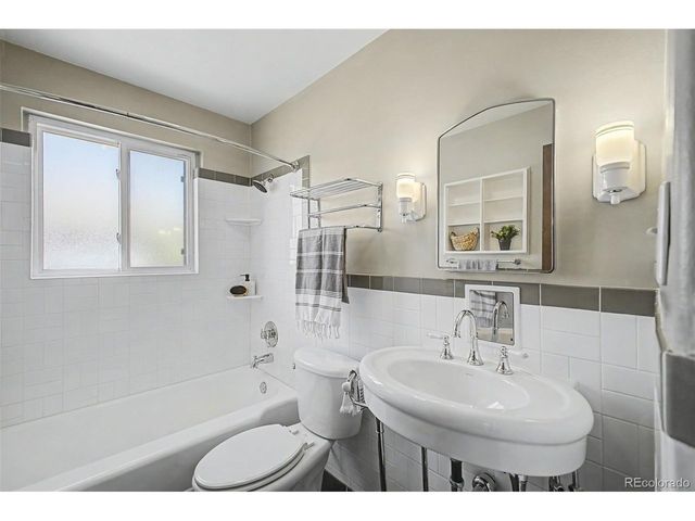 3776 S Sherman St, Englewood, CO 80113