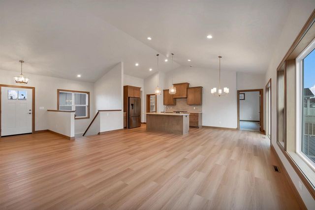 2578 N STELLITA CIRCLE, De Pere, WI 54115