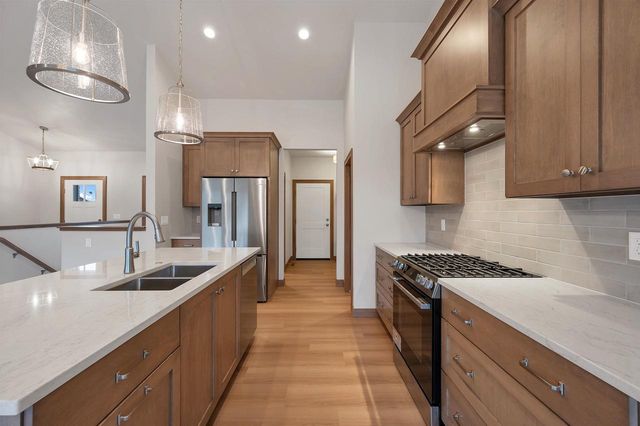 2578 N STELLITA CIRCLE, De Pere, WI 54115