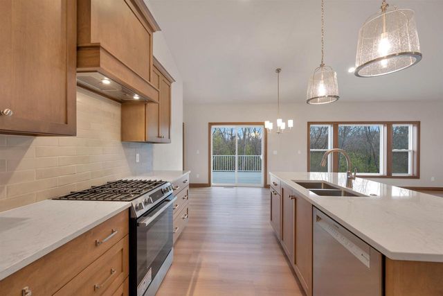 2578 N STELLITA CIRCLE, De Pere, WI 54115