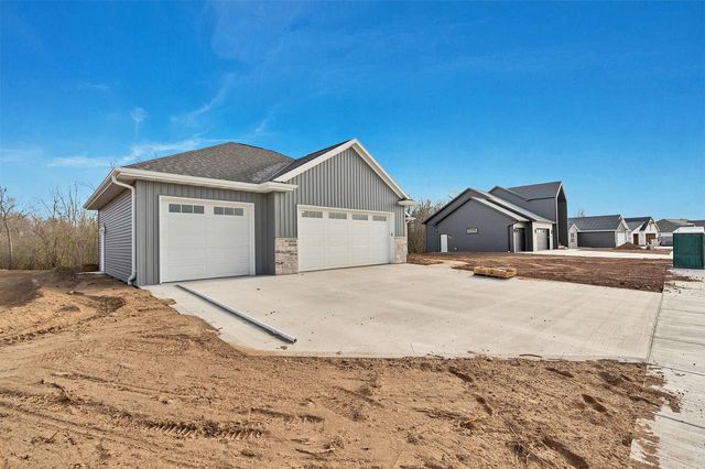 2578 N STELLITA CIRCLE, De Pere, WI 54115