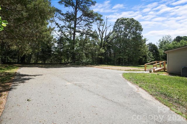 1305 Craig Drive, Iron Station, NC 28080