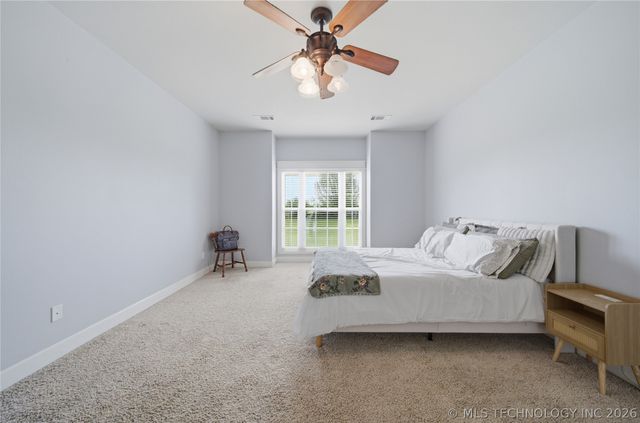 1582 E 166th Street N, Skiatook, OK 74070