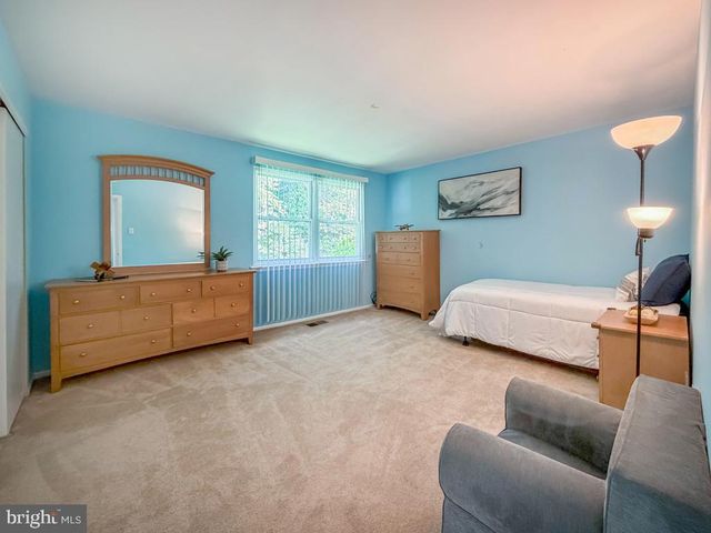 3636 VALLEY MEADOW DR, Bensalem, PA 19020