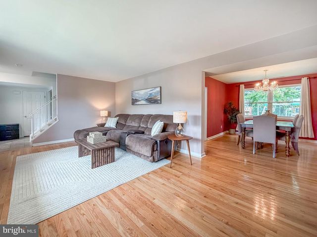 3636 VALLEY MEADOW DR, Bensalem, PA 19020