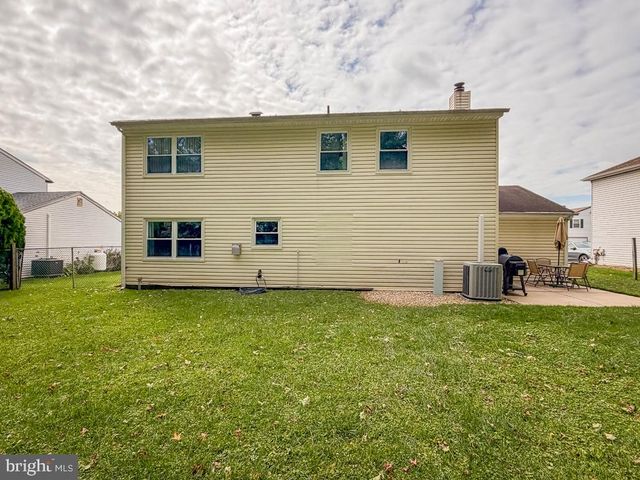 3636 VALLEY MEADOW DR, Bensalem, PA 19020