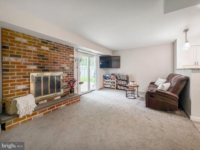 3636 VALLEY MEADOW DR, Bensalem, PA 19020