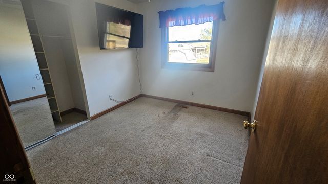 8626 Stonewall Drive, Indianapolis, IN 46231