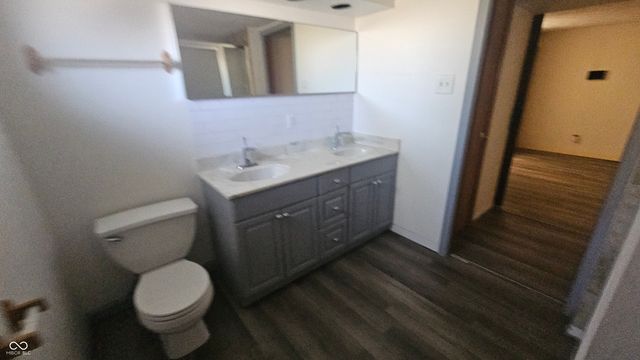 8626 Stonewall Drive, Indianapolis, IN 46231