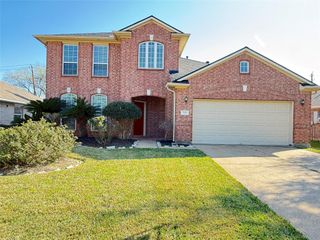 3118 Creek Bank Lane, Pearland, TX 77581