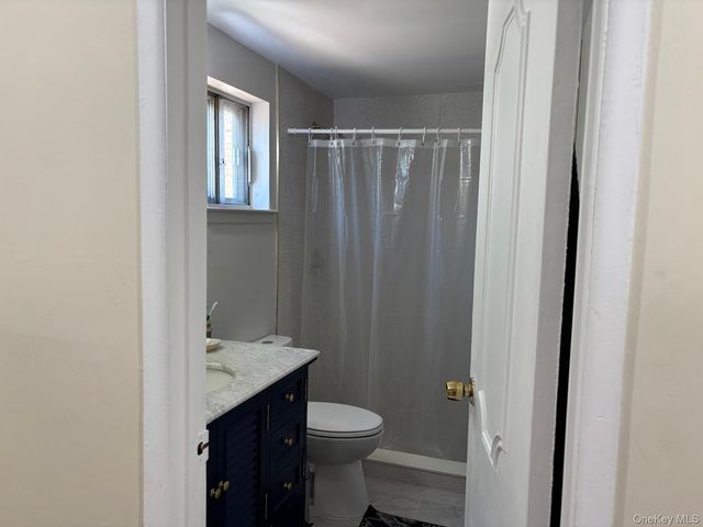37 Cedar Avenue, Coram, NY 11727
