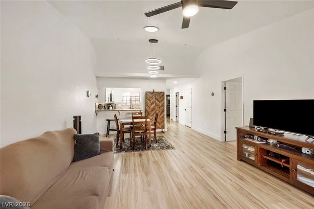 2851 South Valley View Boulevard 1079, Las Vegas, NV 89102
