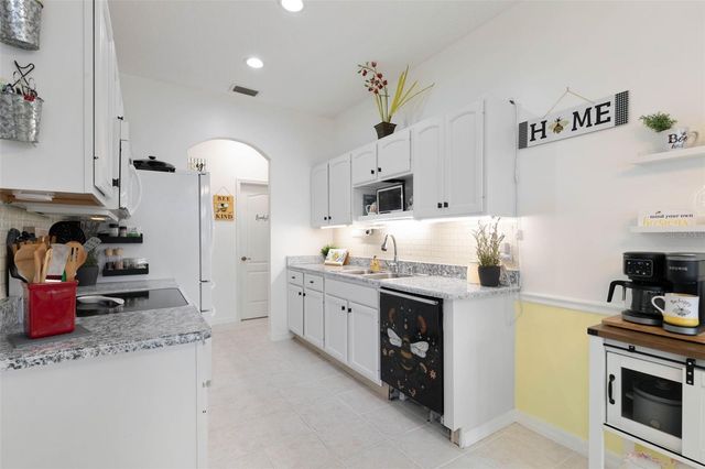 74 PLAIN VIEW DRIVE, Palm Coast, FL 32164