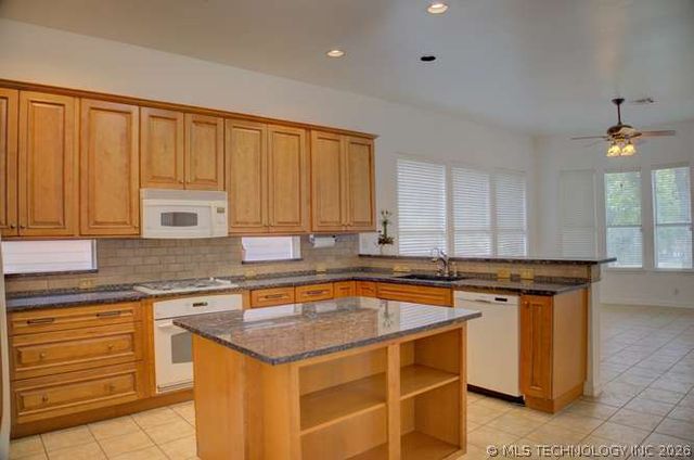 12308 S 2nd Street, Jenks, OK 74037