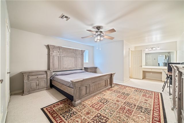 6125 Lost Creek Dr, Corpus Christi, TX 78413