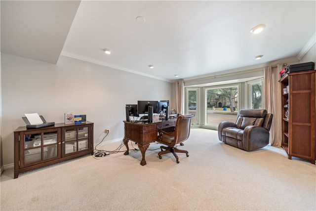 6125 Lost Creek Dr, Corpus Christi, TX 78413