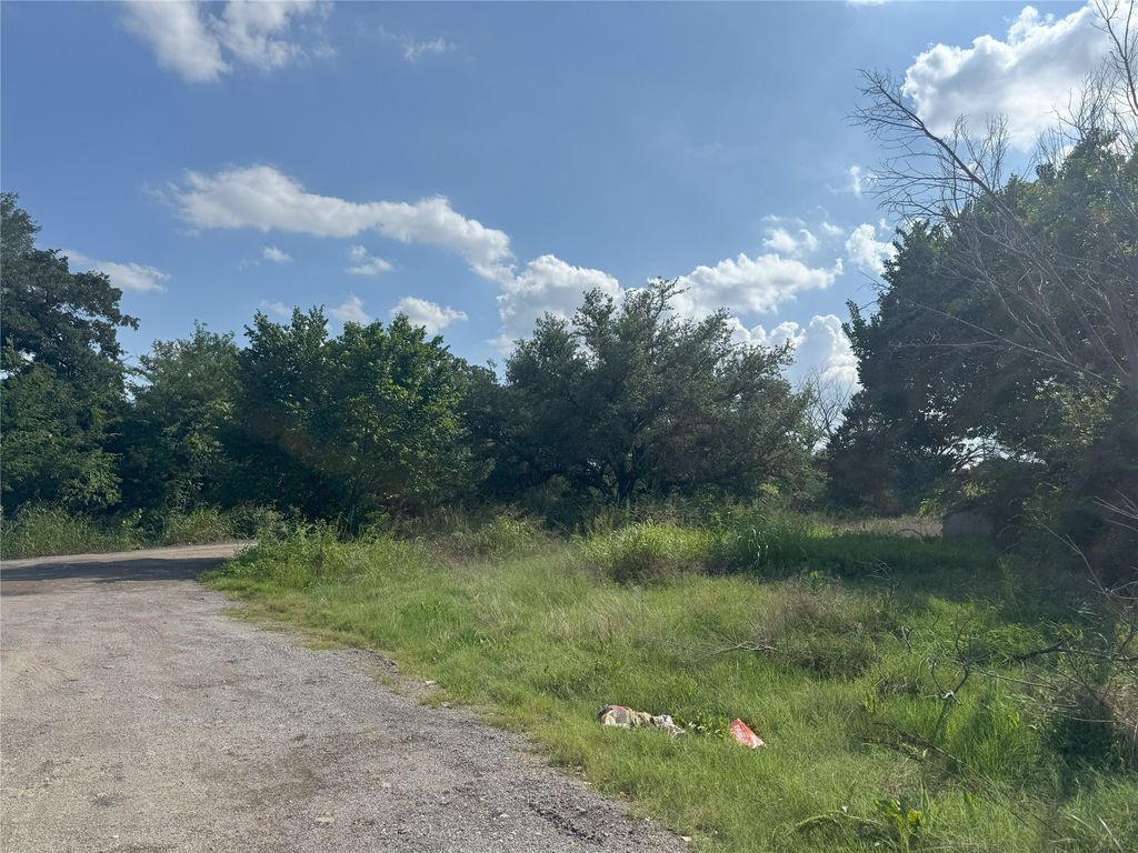 4002 Hilltop Lane, Denton, TX 76208