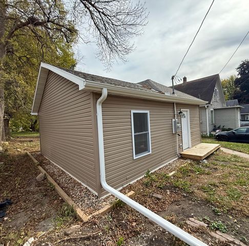 614 Garfield Avenue, Albert Lea, MN 56007