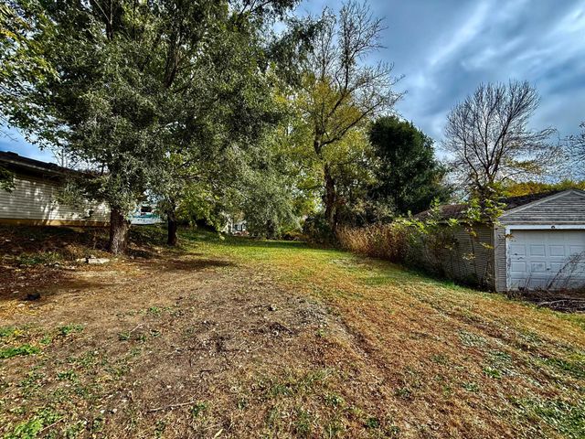 614 Garfield Avenue, Albert Lea, MN 56007