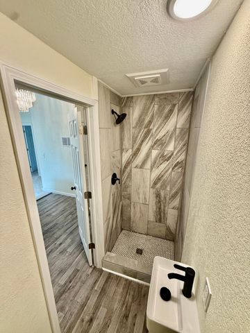 614 Garfield Avenue, Albert Lea, MN 56007