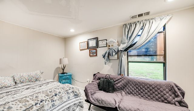 727 Norwood Drive, Hurst, TX 76053