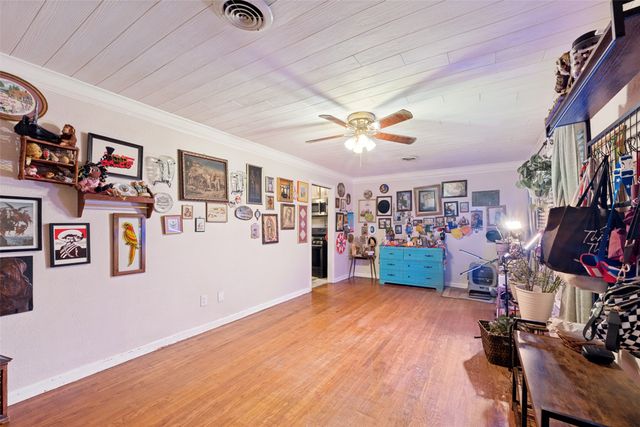 727 Norwood Drive, Hurst, TX 76053