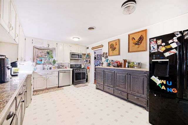 727 Norwood Drive, Hurst, TX 76053