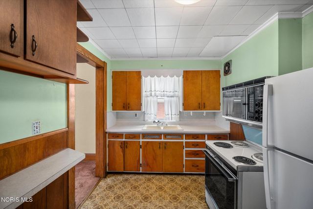 1847 Princeton Drive, Toledo, OH 43614