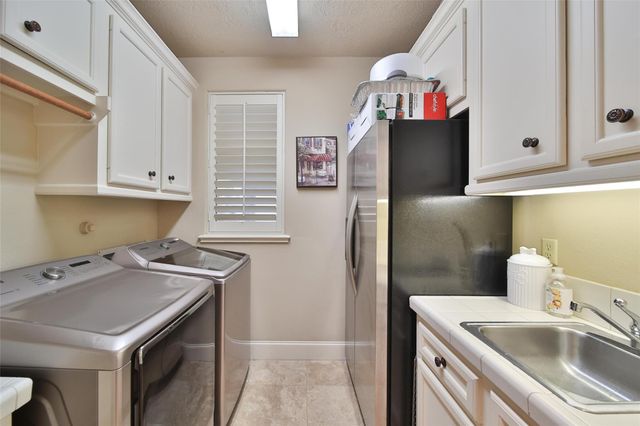 20874 Sweetglen Drive, Porter, TX 77365