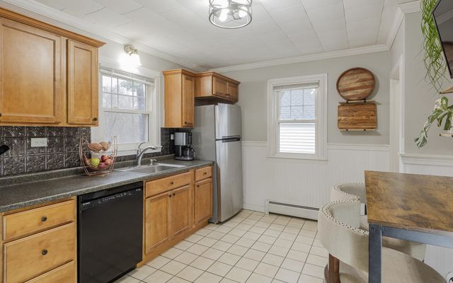 646 Court Street, Keene, NH 03431