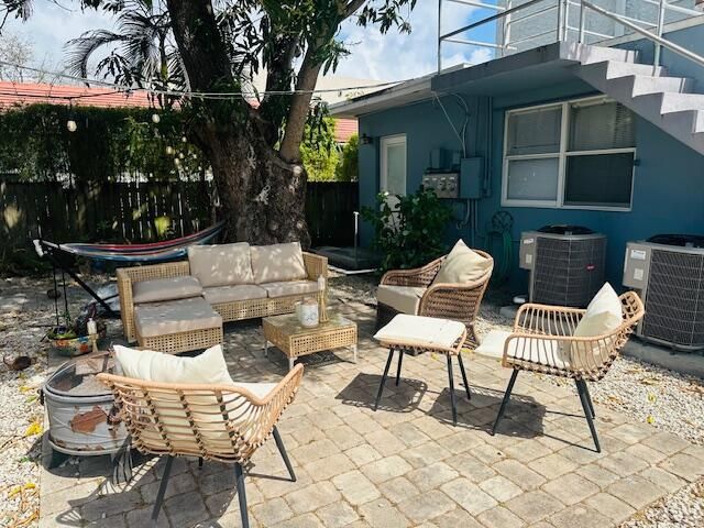 21 S Ocean Breeze-Main 2nd Floor 2, Lake Worth Beach, FL 33460