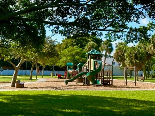 21 S Ocean Breeze-Main 2nd Floor 2, Lake Worth Beach, FL 33460