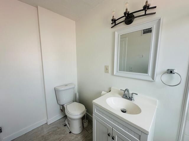 21 S Ocean Breeze-Main 2nd Floor 2, Lake Worth Beach, FL 33460