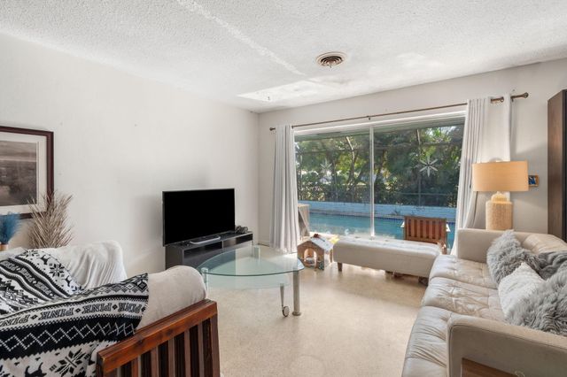 1610 NE 47th Street, Oakland Park, FL 33334