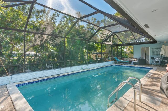 1610 NE 47th Street, Oakland Park, FL 33334