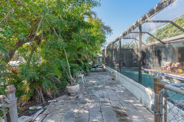 1610 NE 47th Street, Oakland Park, FL 33334