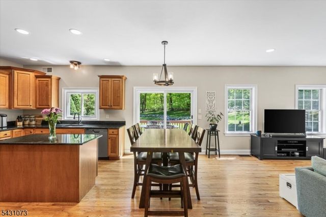 47 Race Rd, Lafayette Twp., NJ 07848