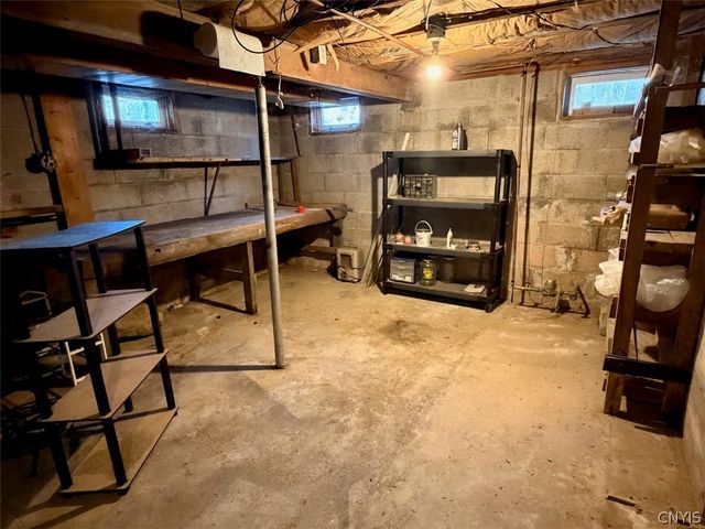 3347 County Route 57, Volney, NY 13126