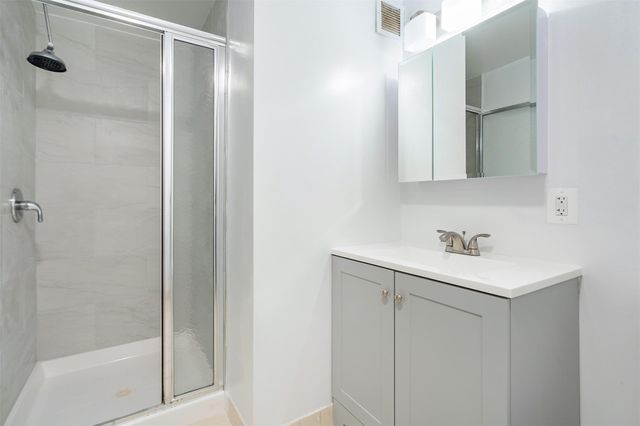 342 E 119 St 1F, New York (manhattan), NY 10035