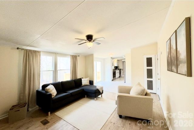 1320 Smith Woods Lane, Hickory Grove, SC 29717