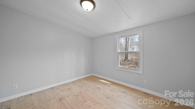 1320 Smith Woods Lane, Hickory Grove, SC 29717