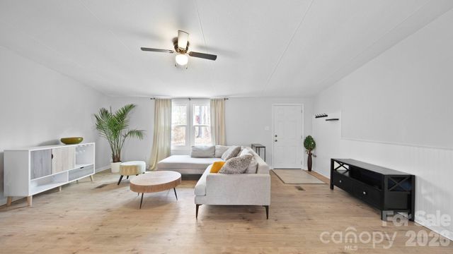 1320 Smith Woods Lane, Hickory Grove, SC 29717