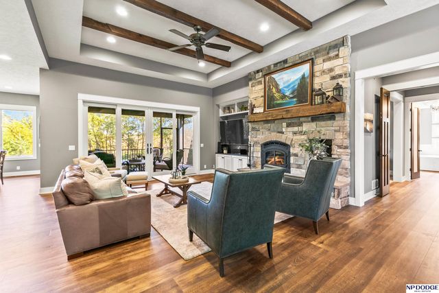 16421 S 36th Street, Bellevue, NE 68123