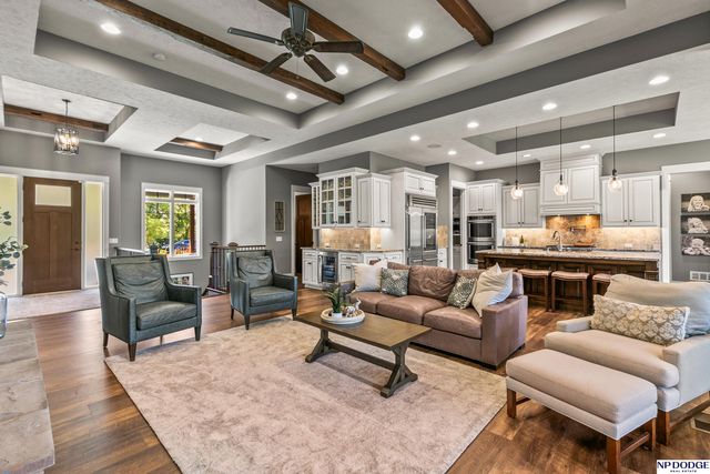 16421 S 36th Street, Bellevue, NE 68123