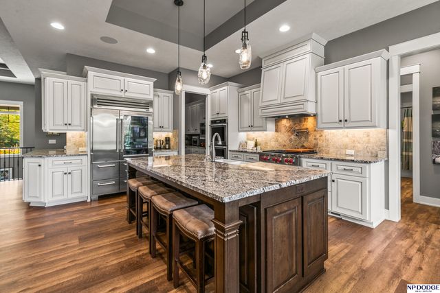 16421 S 36th Street, Bellevue, NE 68123