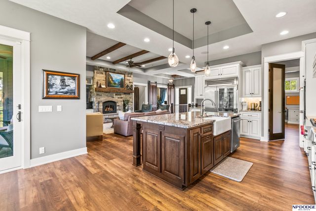 16421 S 36th Street, Bellevue, NE 68123