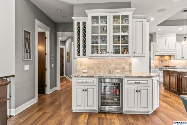 16421 S 36th Street, Bellevue, NE 68123