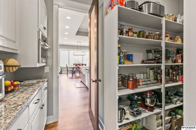 16421 S 36th Street, Bellevue, NE 68123