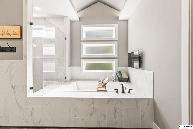 16421 S 36th Street, Bellevue, NE 68123